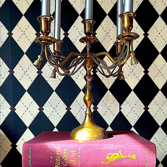 Vintage Luxury Brass Candelabra – Timeless Elegance - Picture 5 of 12
